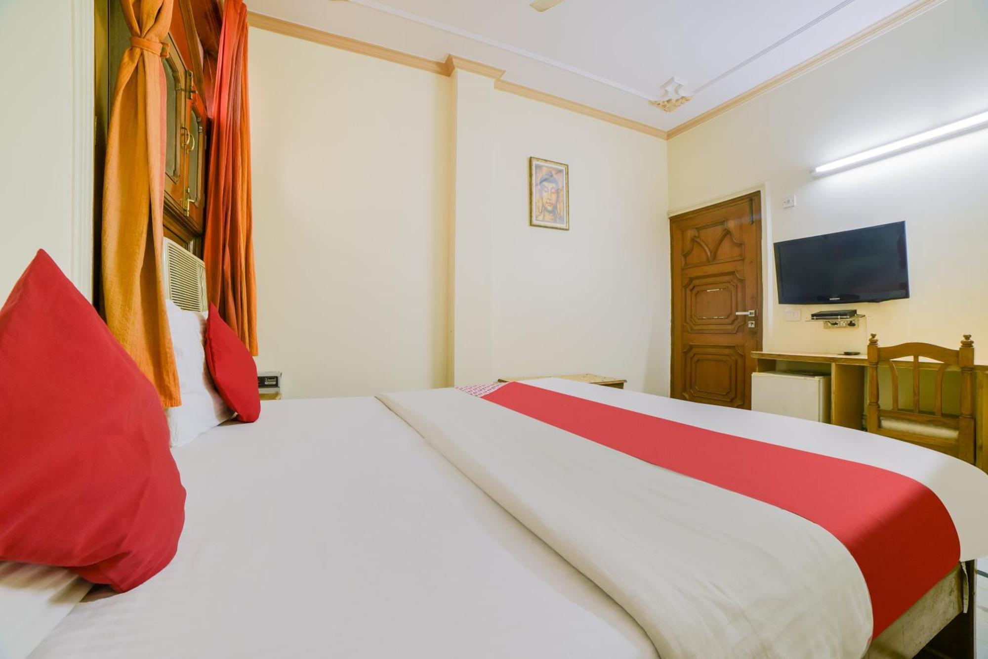 Super Hotel O Blue Sapphire Delhi ニューデリー エクステリア 写真