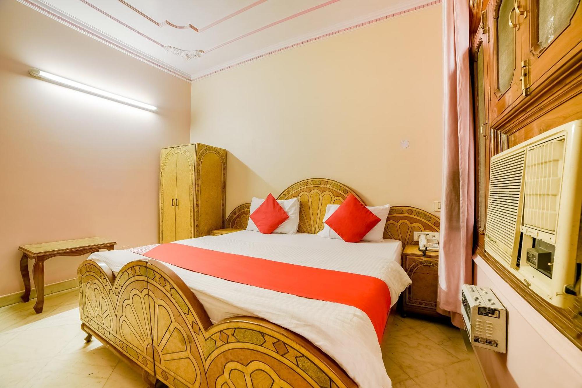 Super Hotel O Blue Sapphire Delhi ニューデリー エクステリア 写真